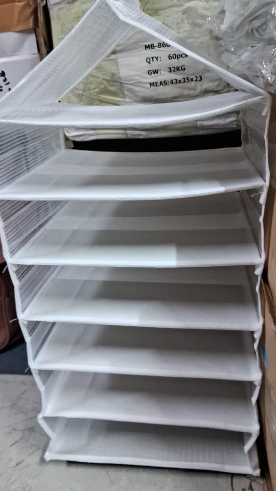 6-Slot Closet Organizer