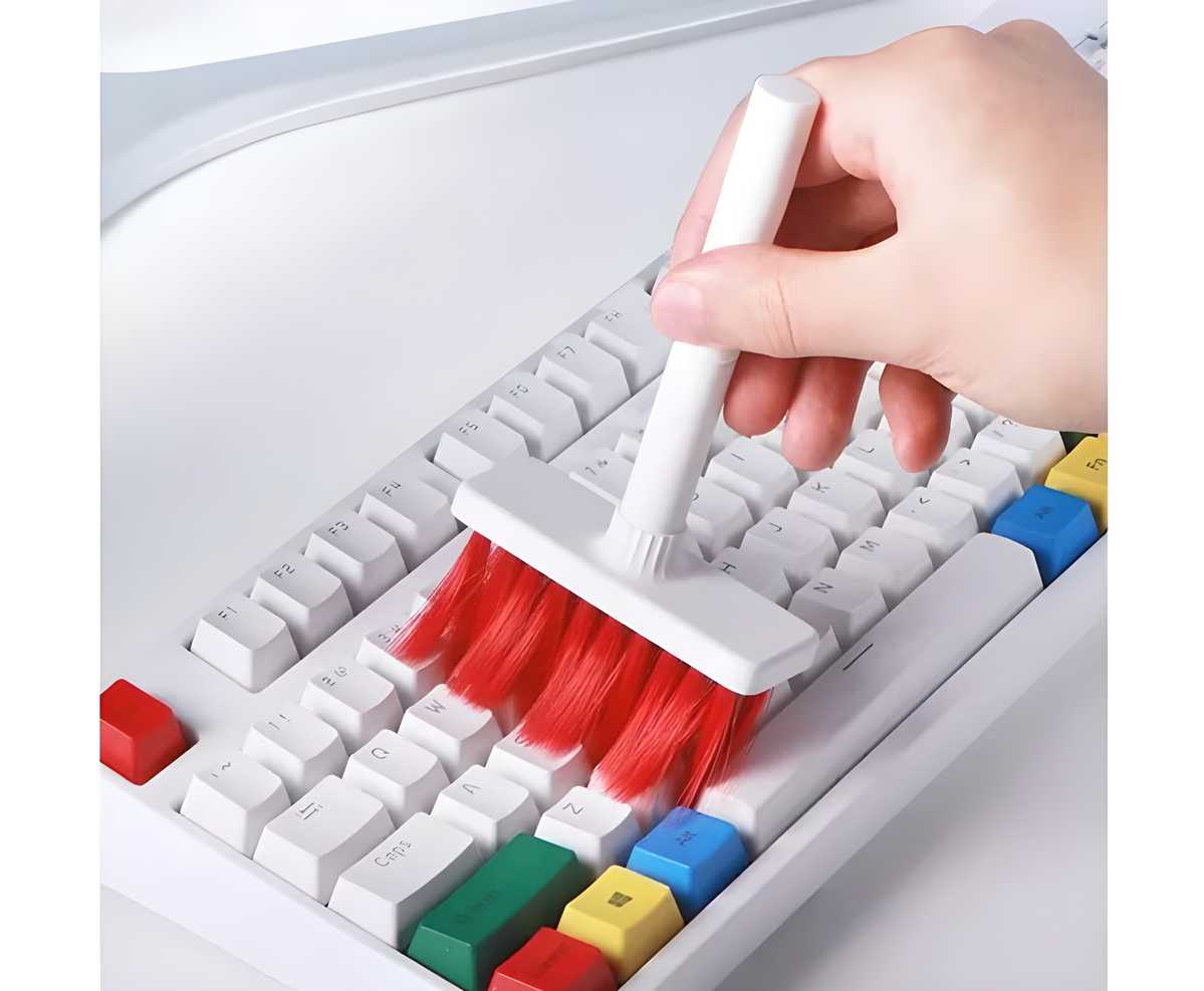 Keyboard & Headphone Cleaning Kit